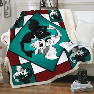 Light Fury Custom Throw Blanket